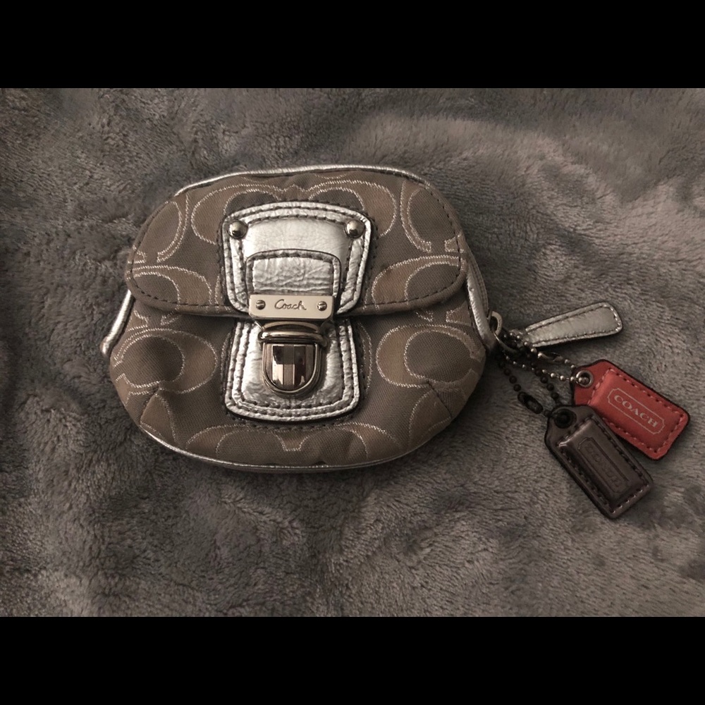 Coach Poppy Pushlock Coin Purse